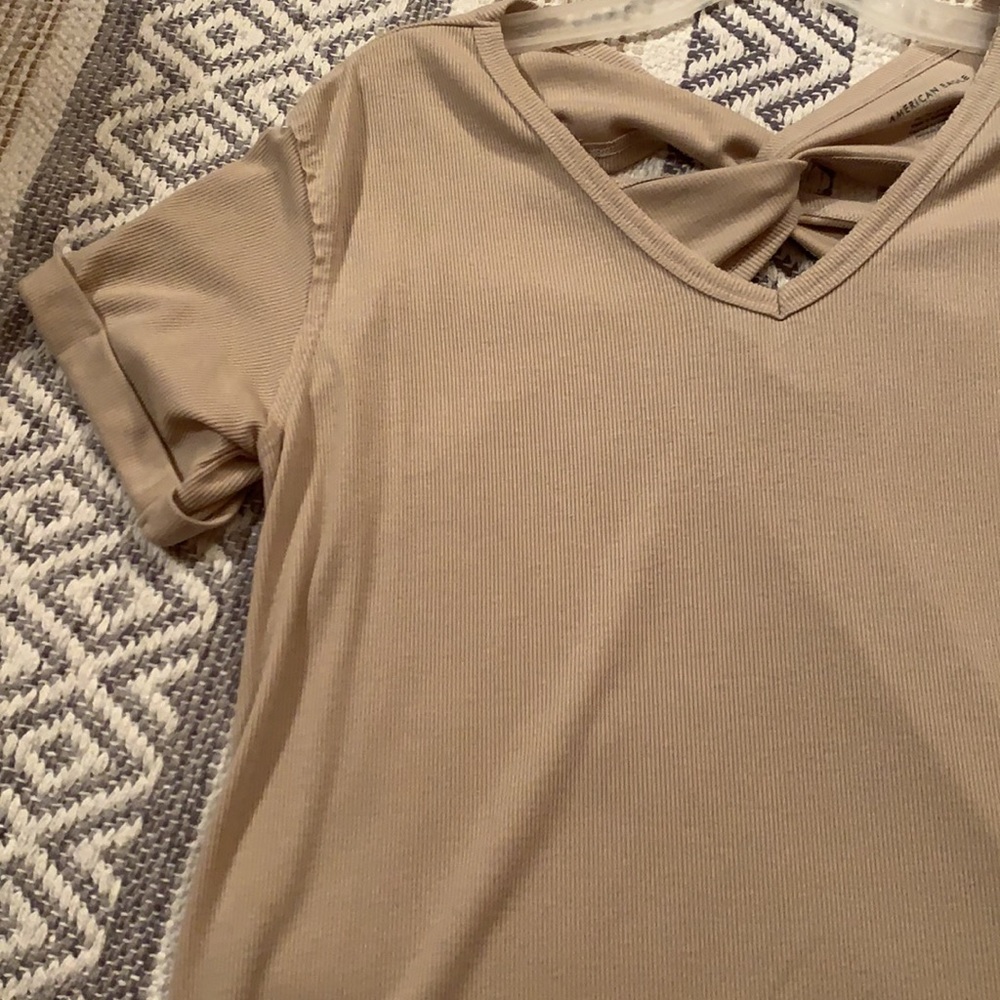 Tan Twist Back American Eagle Short Sleeve
